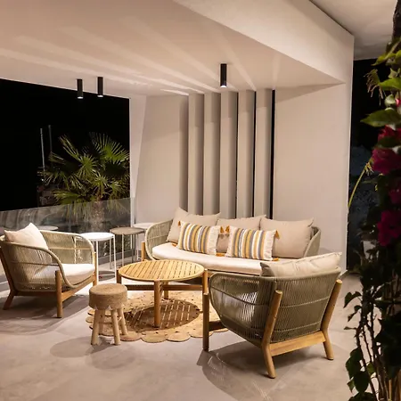 Gaia Luxury Pefkochori